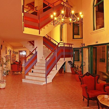 Club Likya Apart Apartment Мармарис Екстериор снимка