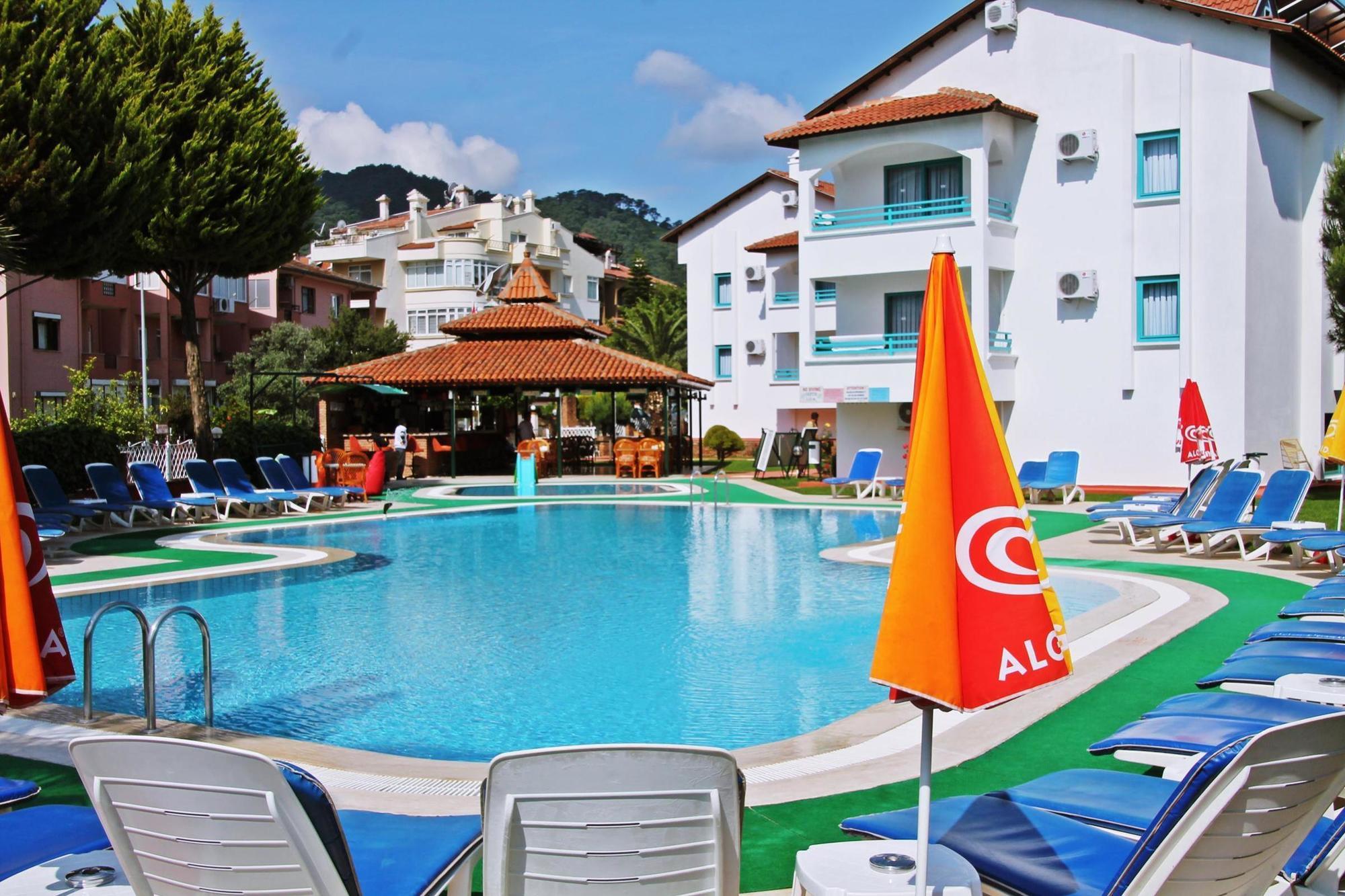Club Likya Apart Apartment Мармарис Екстериор снимка